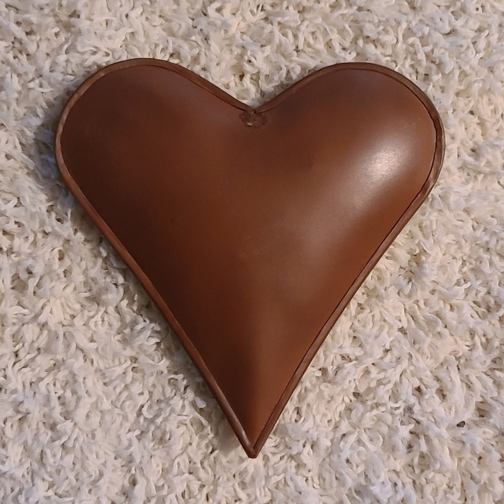 Metal 3D Heart Cranberry color wall home decor